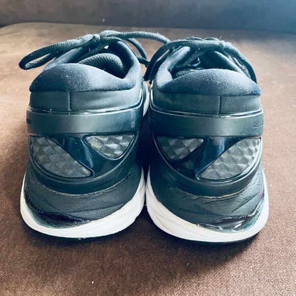 Excellent Asics GEL-Kayano 24 womens 9.5 US Medium 41.5 EUR Black - Picture 13 of 15